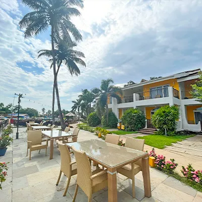 Al Fresco